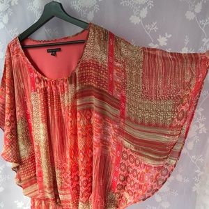 EUC flowing Sara Michelle butterfly sleeved blouse